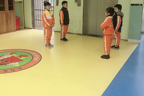 關(guān)于幼兒園專用地膠的介紹【騰方PVC地板】